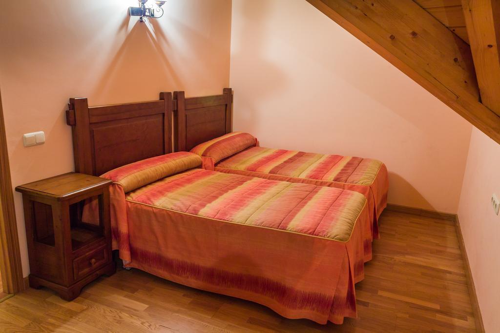 Apartment Casa Blas Gistaín Værelse billede