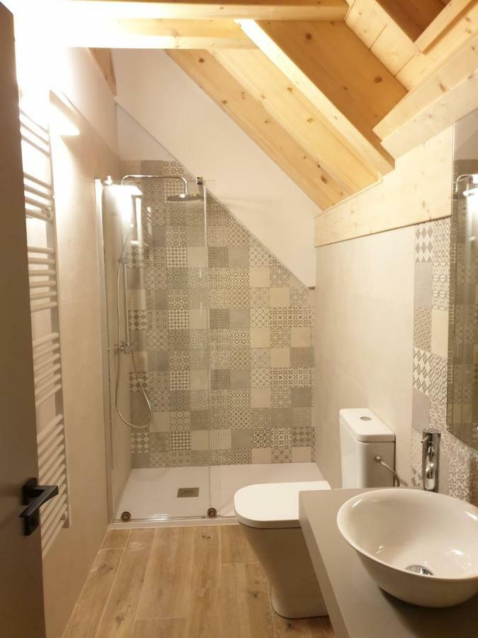 Apartment Casa Blas Gistaín Eksteriør billede