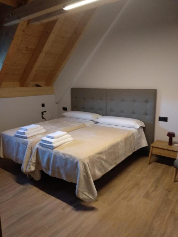 Apartment Casa Blas Gistaín Eksteriør billede